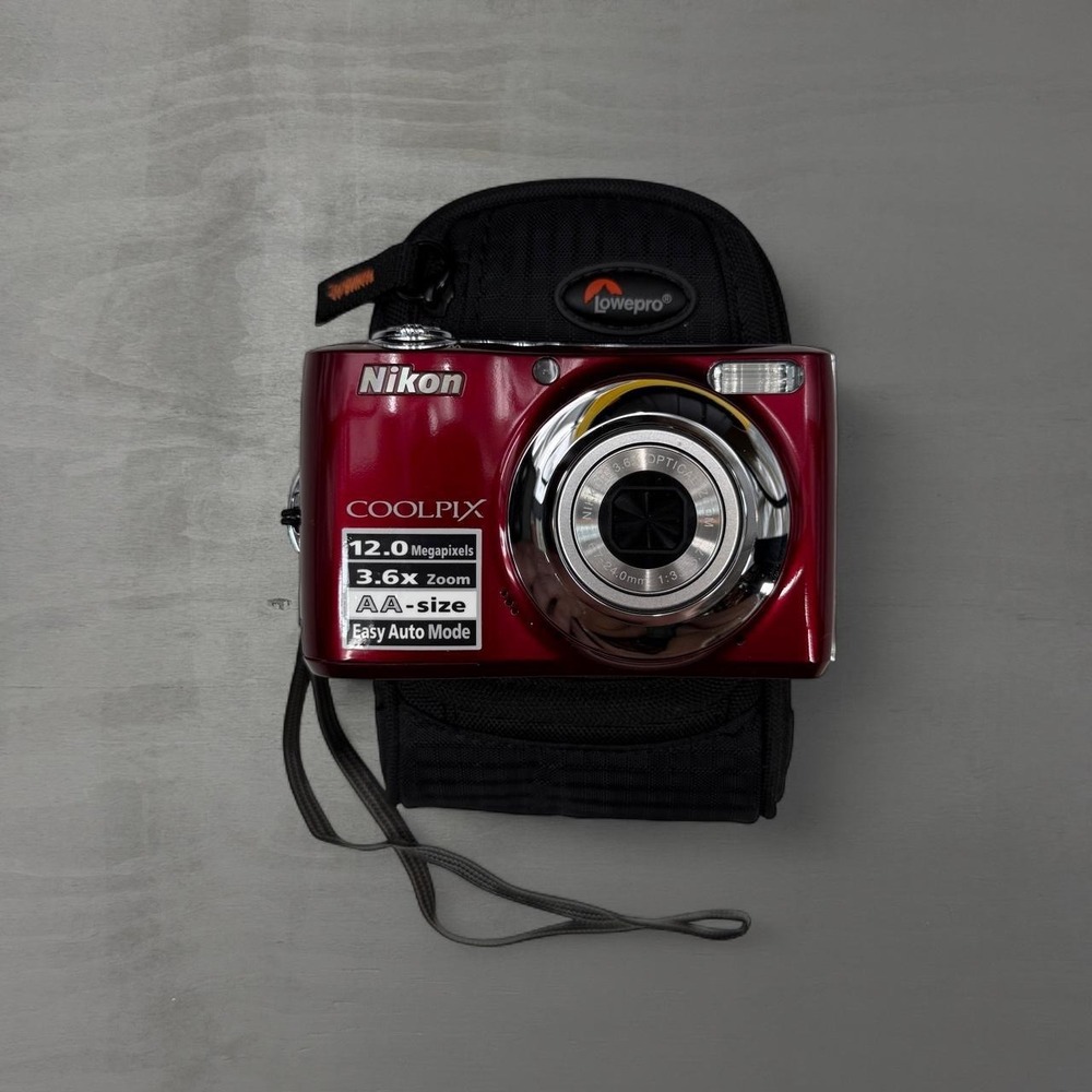 TESTED Nikon Coolpix L22 Digital Camera Red 12.0MP 3.6x Zoom AA Battery